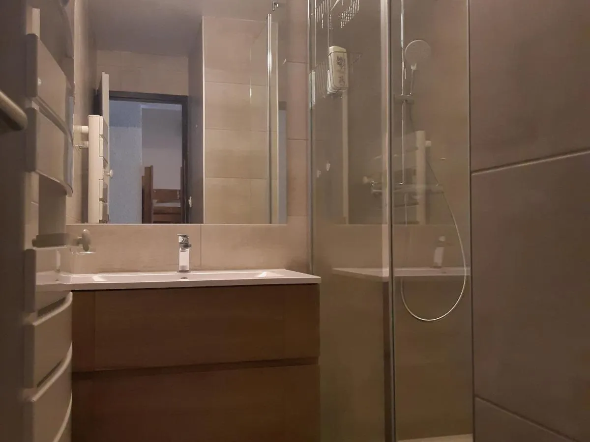 Charmant Appart Renove, Proche Telesiege, 6 Pers, Cuisine Equipee - Fr-1-516-104 Les Deux Alpes Apartment