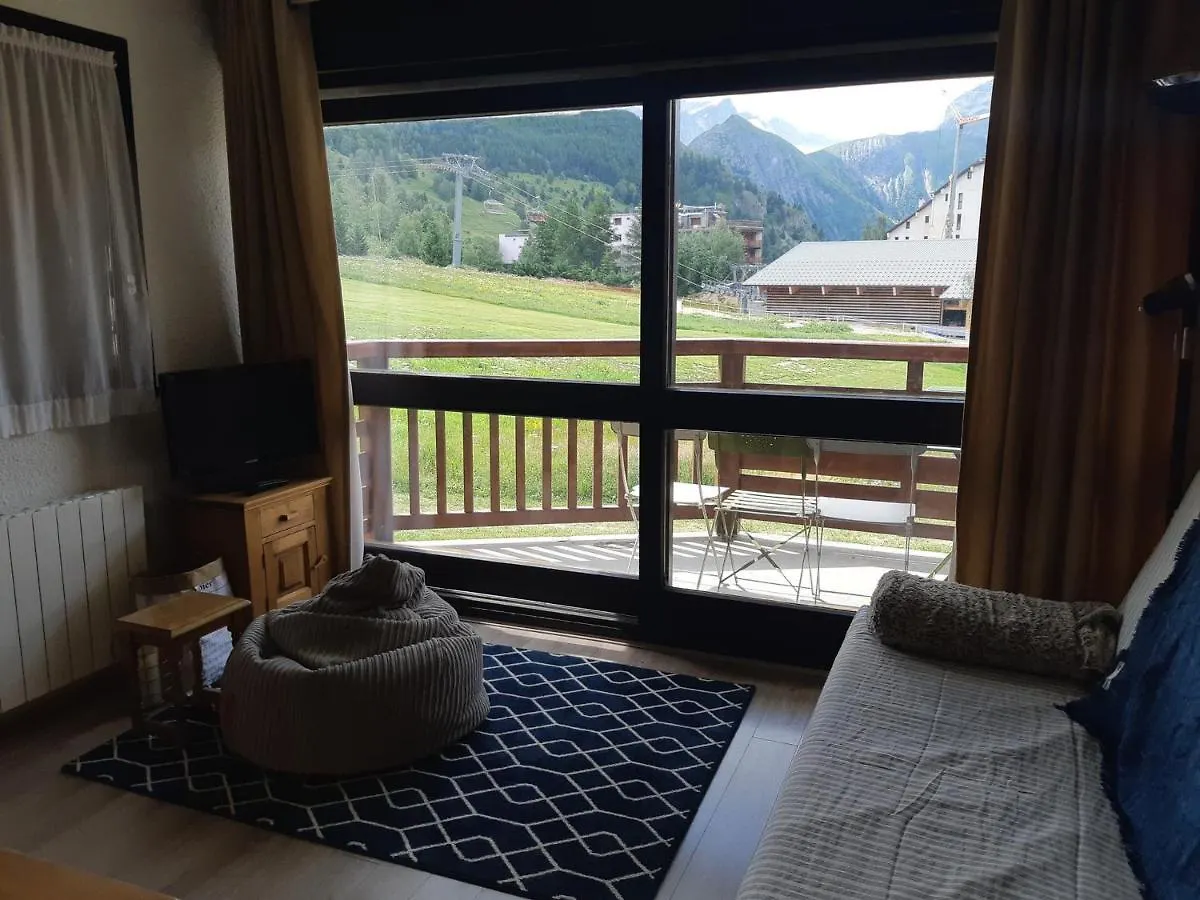 Charmant Appart Renove, Proche Telesiege, 6 Pers, Cuisine Equipee - Fr-1-516-104 Les Deux Alpes Apartment
